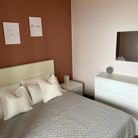 Panorama Doro Apartment Brolo
