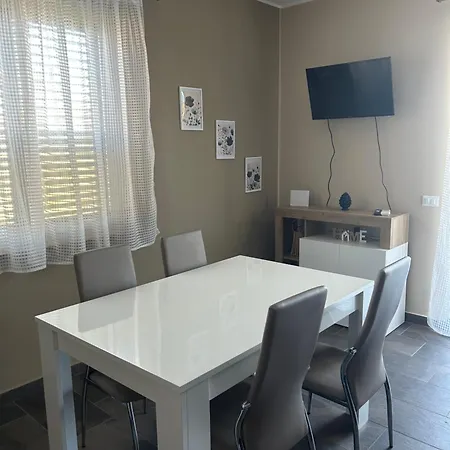 Panorama Doro Apartment